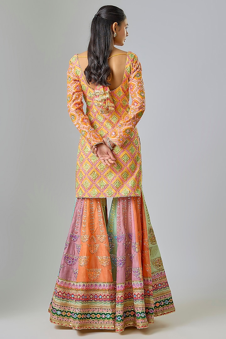 Orange Chanderi Sequins Embroidered Kurta Set by Mayyur girotra at Pernia's Pop Up Shop