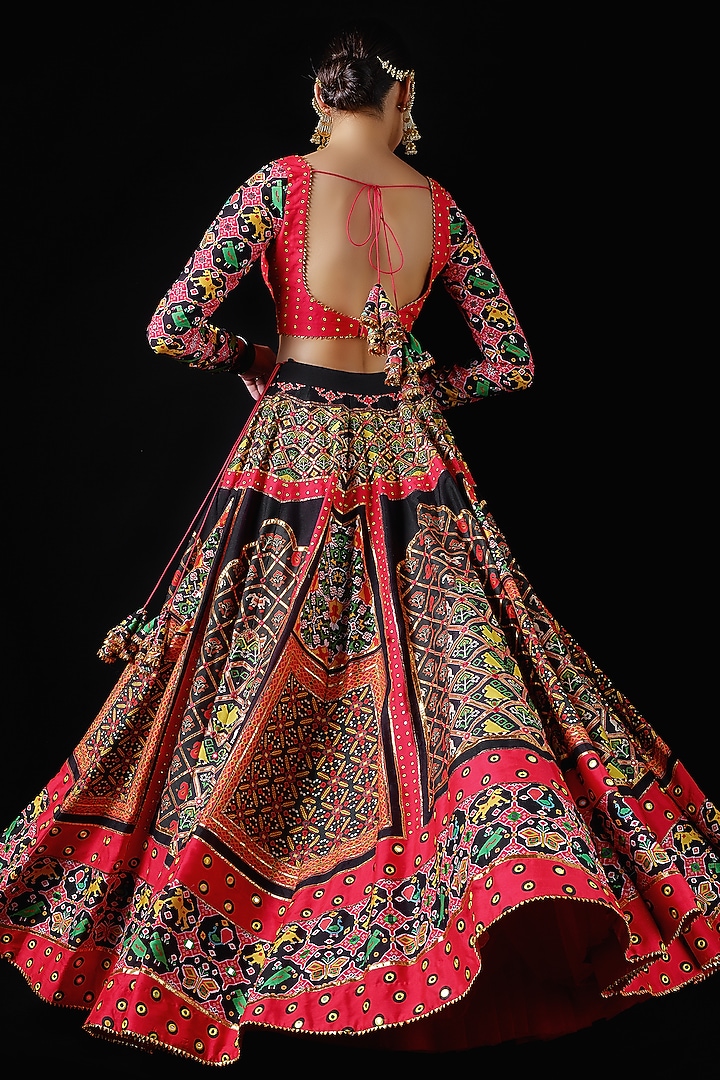 Black Mysore Silk Printed & Embroidered Bridal Lehenga Set by Mayyur girotra at Pernia's Pop Up Shop