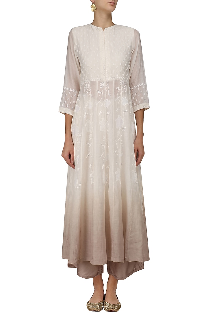 White shaded chikankari kurta and palazzo pants set available only at Pernia's Pop Up Shop.