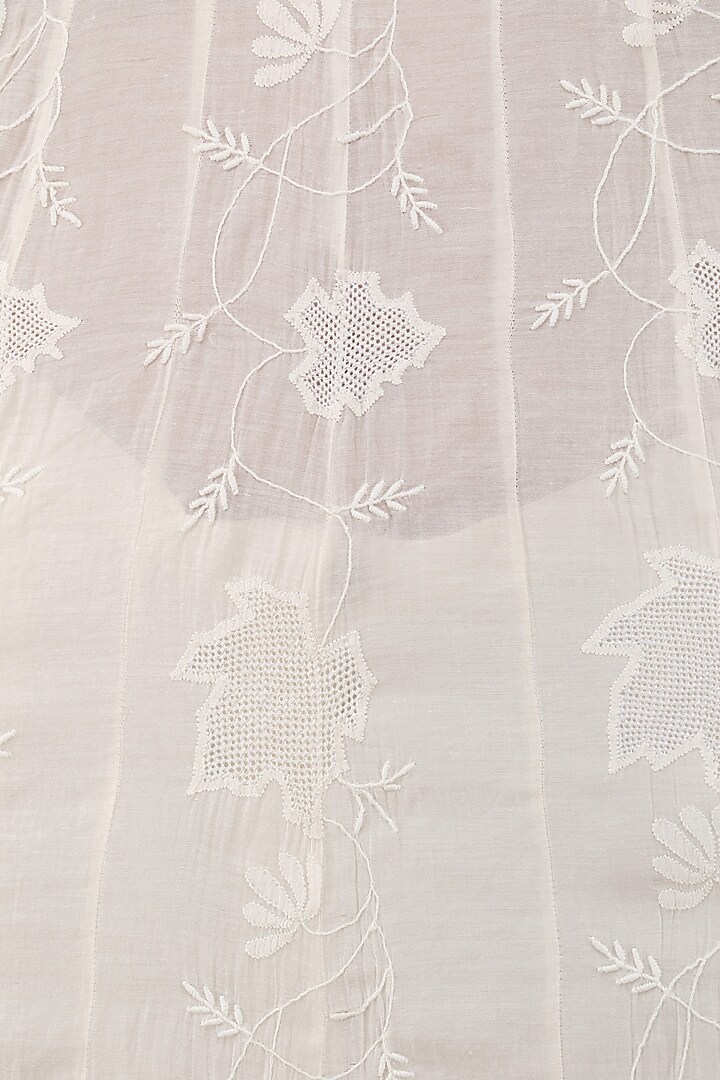 White shaded chikankari kurta and palazzo pants set available only at Pernia's Pop Up Shop.