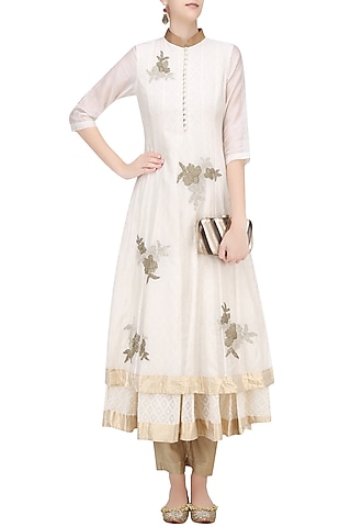Off White Floral Embroidered Kalidaar Anarkali with Gold Pants by Myoho
