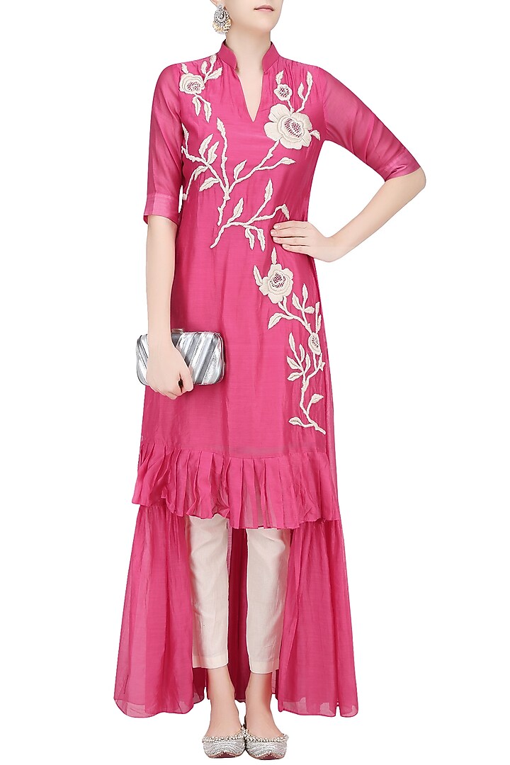 Pink floral thread embroidered high low kurta with white pants available only at Pernia's Pop Up Shop.