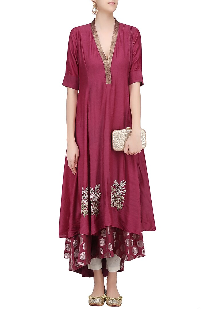 Maroon and gold floarl embroidered kalidaar kurta with brocade underlayer available only at Pernia's Pop Up Shop.