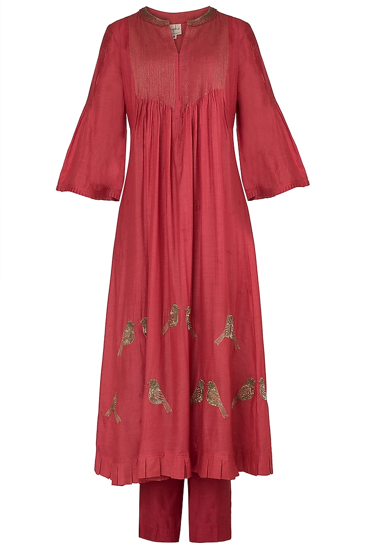 Red embroidered pintucks kurta set available only at Pernia's Pop Up ...