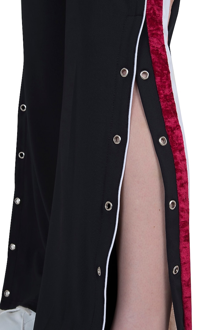 Black wide cut pants available only at Pernia's Pop Up Shop.