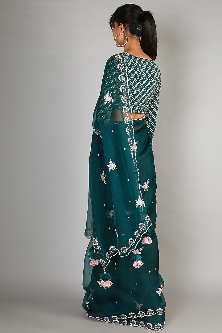 Emerald Green Embroidered Wedding Saree Set by MADZIN at Pernia's Pop Up Shop