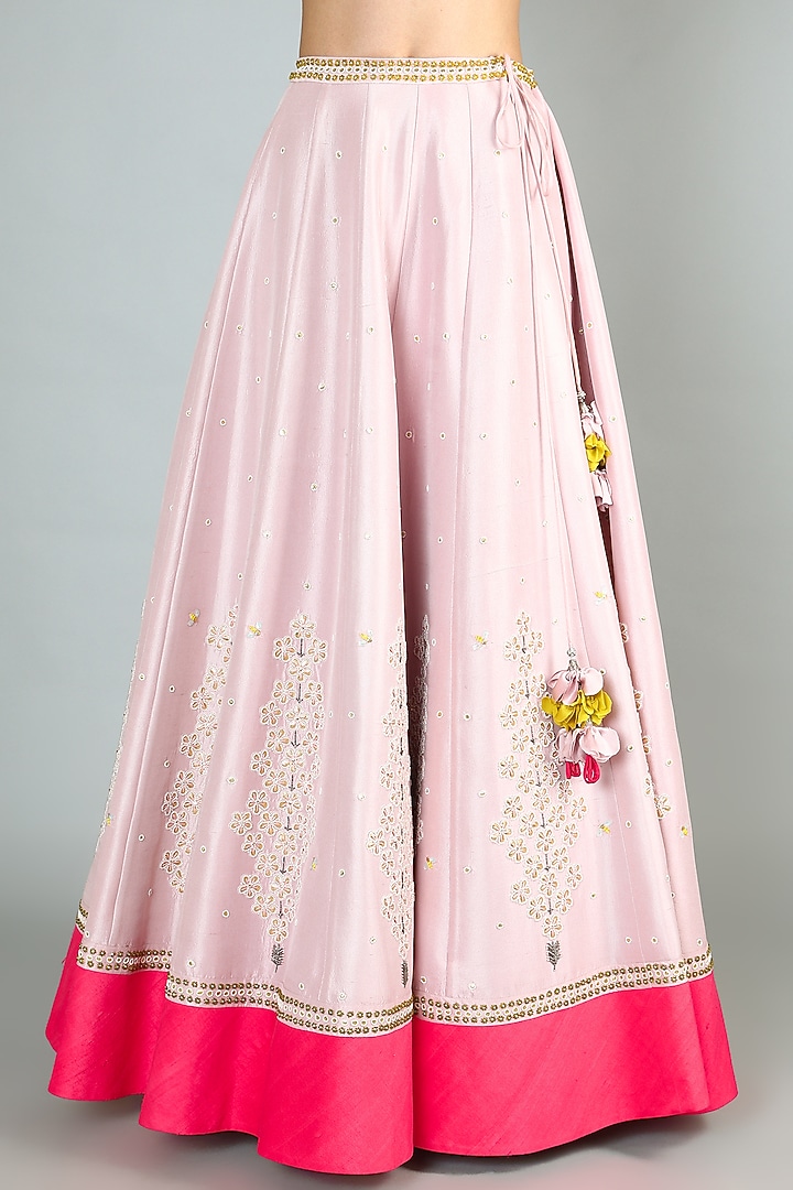 Mauve Embroidered Bridal Lehenga Set by MADZIN at Pernia's Pop Up Shop