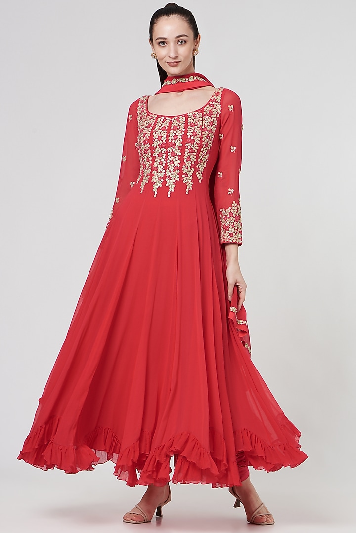 Red Embroidered Wedding Anarkali Set by MADZIN at Pernia's Pop Up Shop