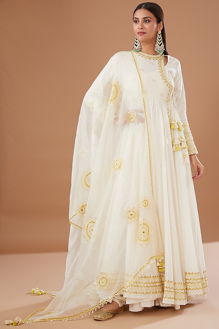 Ivory Silk Chanderi Embellished Anarkali Set by MADZIN at Pernia's Pop Up Shop