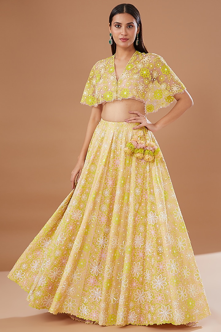 Yellow Silk Chanderi Bridal Lehenga Set by MADZIN at Pernia's Pop Up Shop