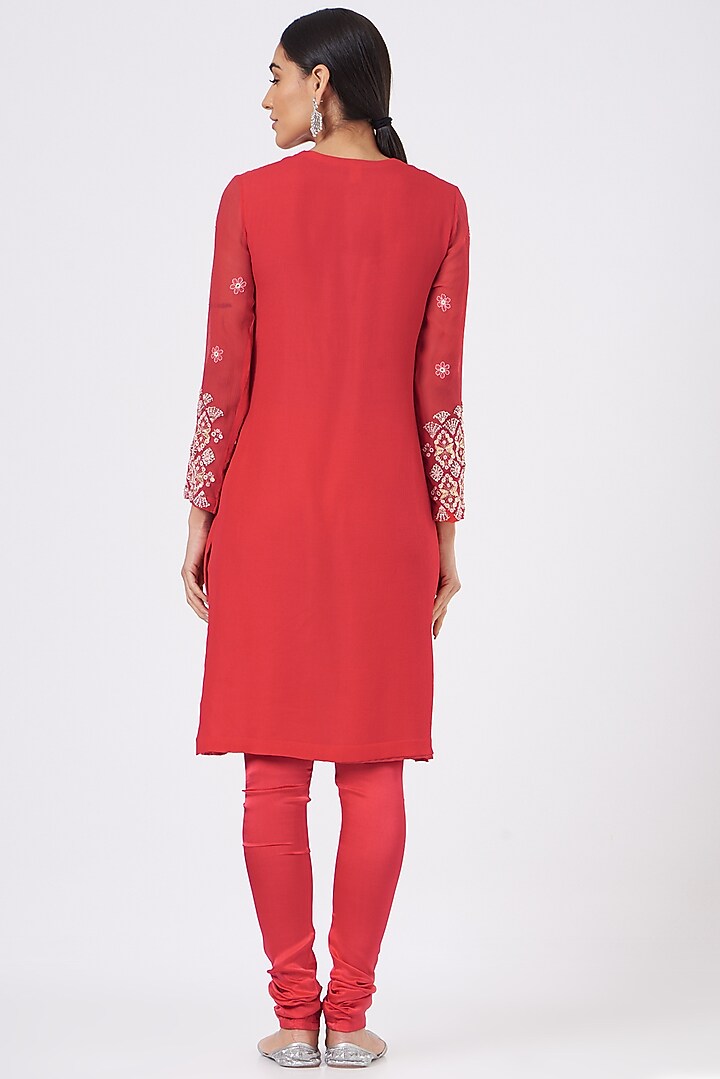 Red Gota Embroidered Straight Kurta Set by MADZIN at Pernia's Pop Up Shop