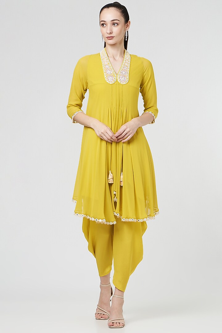 Yellow Embroidered Kurta Set by MADZIN at Pernia's Pop Up Shop