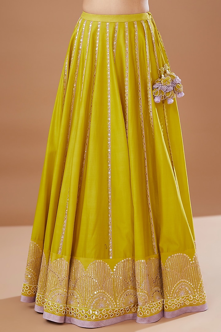 Yellow Silk Chanderi Hand Embroidered Bridal Lehenga Set by MADZIN at Pernia's Pop Up Shop