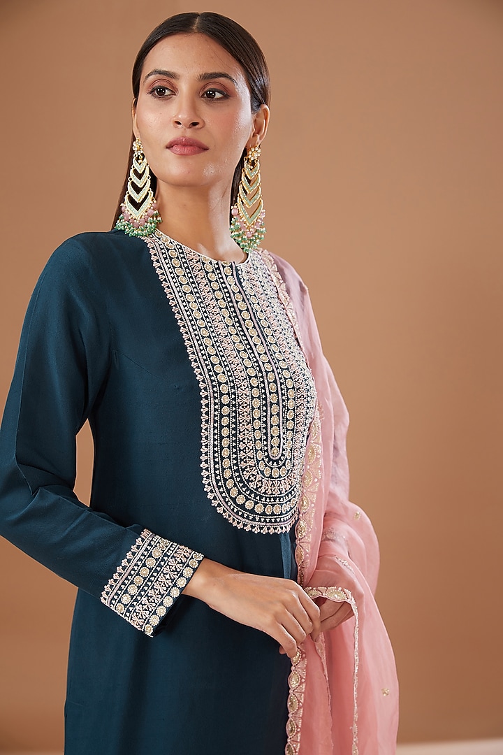 Blue Dupion Silk Embroidered Kurta Set by MADZIN at Pernia's Pop Up Shop