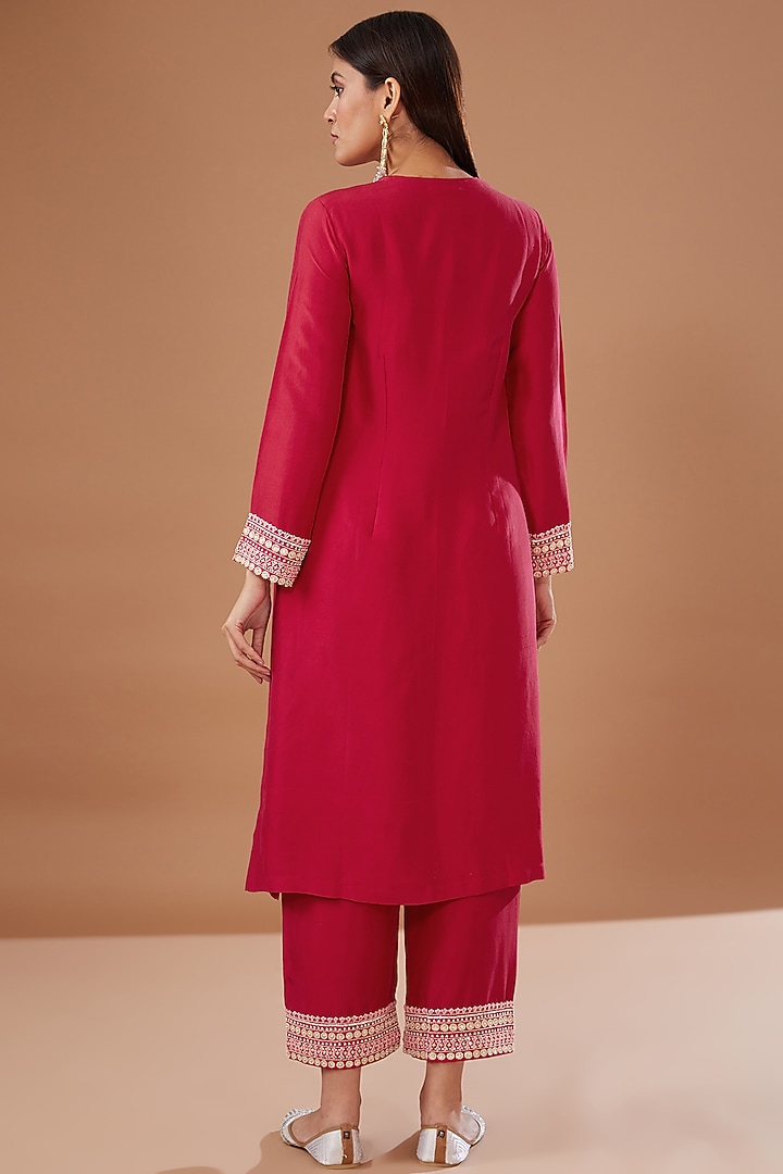 Red Dupion Silk Embroidered Kurta Set by MADZIN at Pernia's Pop Up Shop