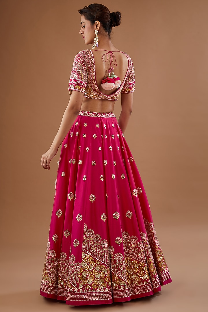 Red Dupion Silk Hand Embroidered Bridal Lehenga Set by MADZIN at Pernia's Pop Up Shop