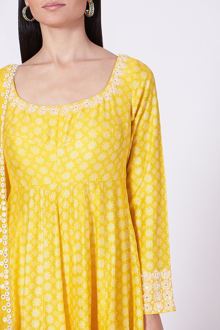 Yellow Hand Embroidered Wedding Anarkali Set by MADZIN at Pernia's Pop Up Shop