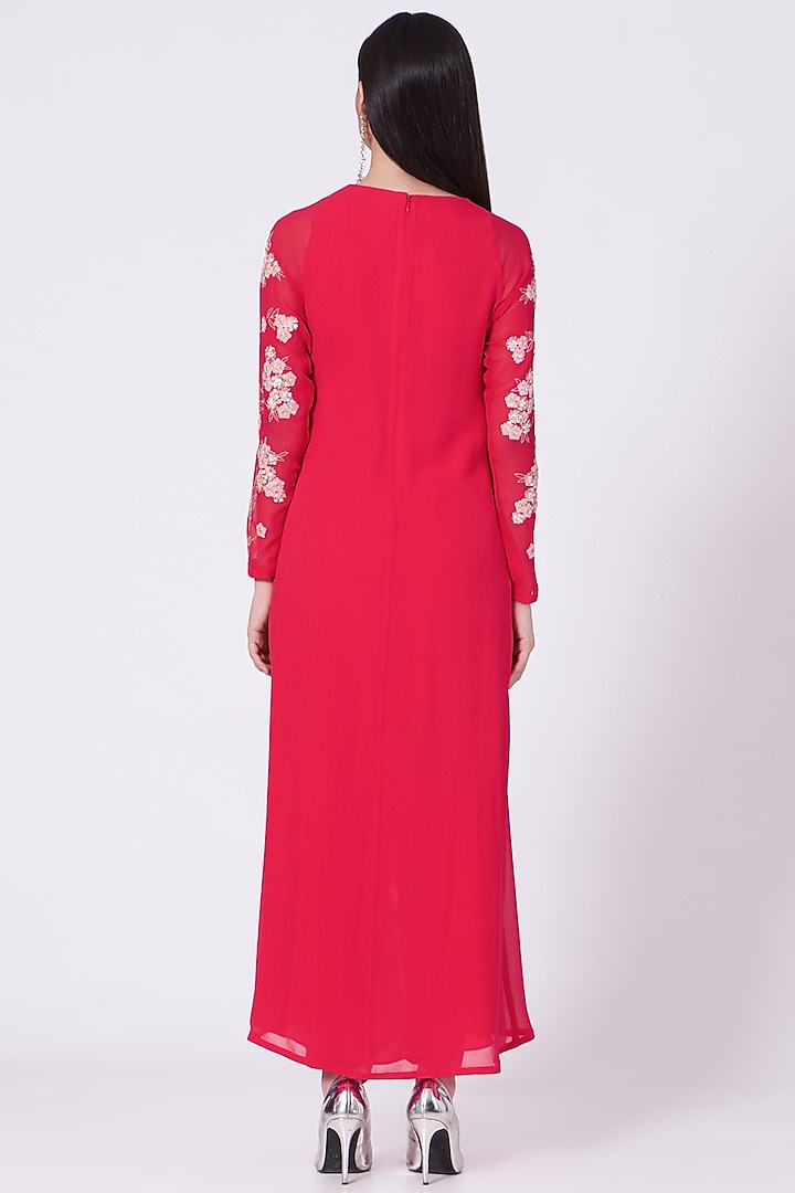 Bright Red Embroidered Kurta Set by MADZIN at Pernia's Pop Up Shop