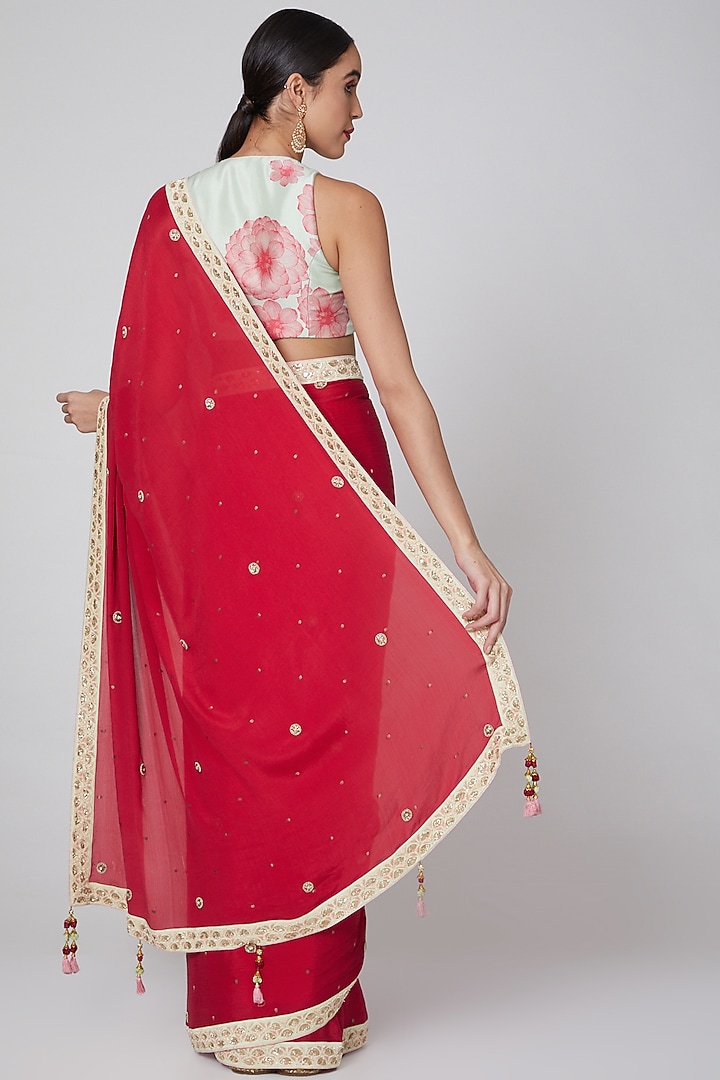 Red Embroidered Wedding Saree Set by MADZIN at Pernia's Pop Up Shop