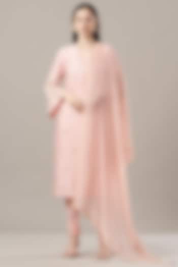 Blush Pink Embroidered Kurta Set by MADZIN at Pernia's Pop Up Shop