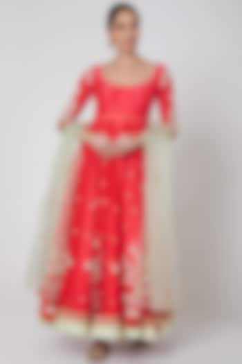 Red Embroidered Anarkali Set by MADZIN