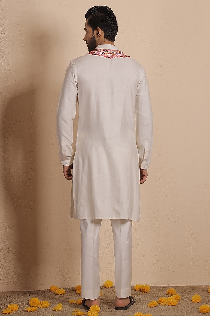 Ivory Silk Thread Embroidered Kurta Set by NAMAN AHUJA at Pernia's Pop Up Shop