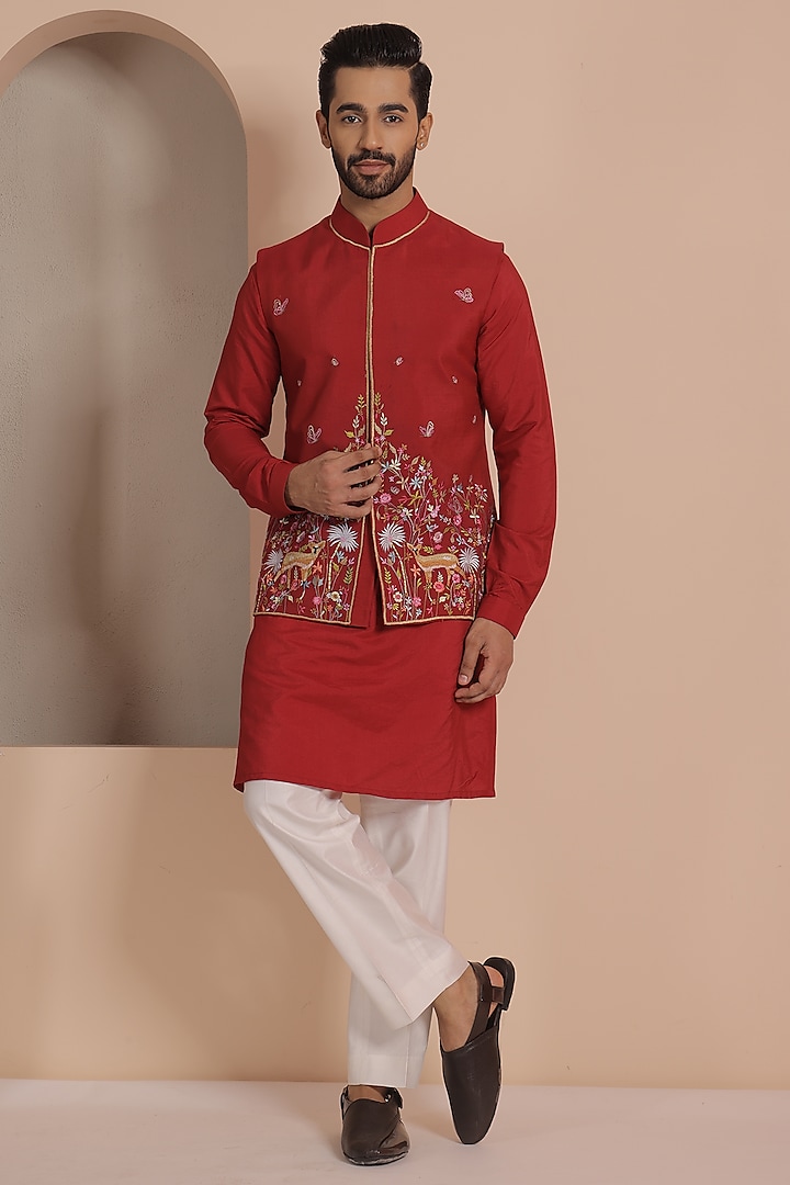 Maroon Silk Embroidered Nehru Jacket Set by NAMAN AHUJA