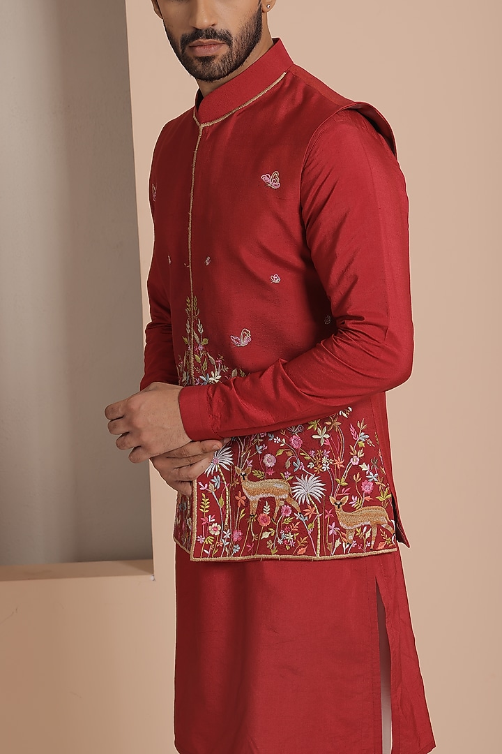 Maroon Silk Embroidered Nehru Jacket Set by NAMAN AHUJA at Pernia's Pop Up Shop