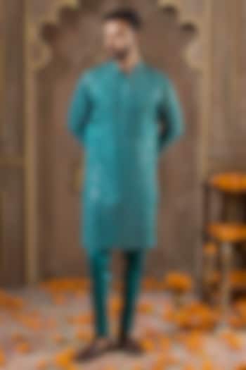 Green Linen Silk Embroidered Kurta Set by NAMAN AHUJA at Pernia's Pop Up Shop