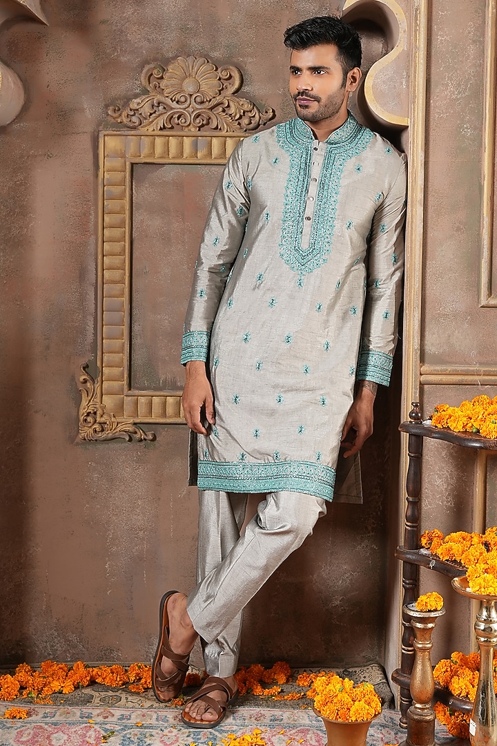 Grey Dupion Silk Embroidered Kurta Set by NAMAN AHUJA at Pernia's Pop Up Shop