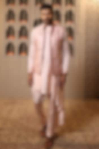 Blush Pink Dupion Silk Embroidered Bundi Jacket Set by NAMAN AHUJA at Pernia's Pop Up Shop