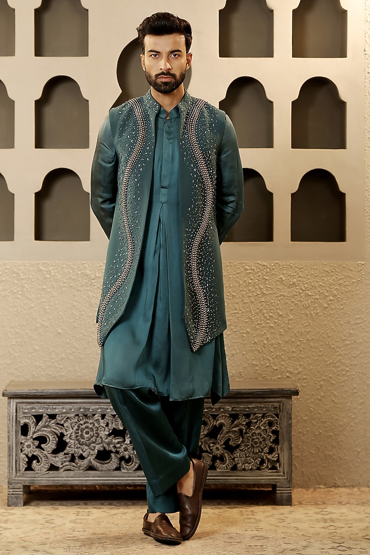 Teal Blue Silk Embroidered Bundi Jacket Set by NAMAN AHUJA at Pernia's Pop Up Shop