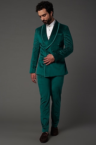Green Velvet Tuxedo Set by NAMAN AHUJA