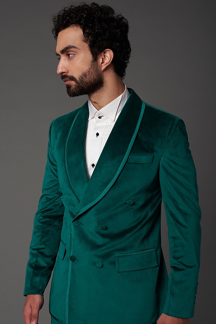 Green Velvet Tuxedo Set by NAMAN AHUJA at Pernia's Pop Up Shop