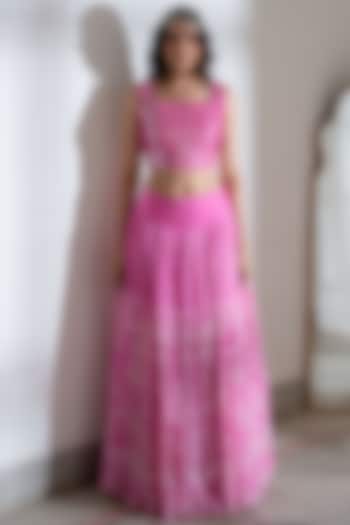 Pink Embroidered Lehenga Set by Naav by Avneet