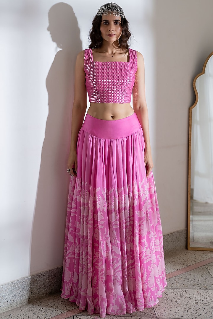 Pink Embroidered Lehenga Set by Naav by Avneet