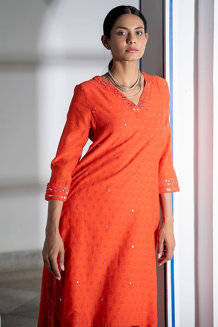 Orange Printed Kurta Set by Naav by Avneet at Pernia's Pop Up Shop