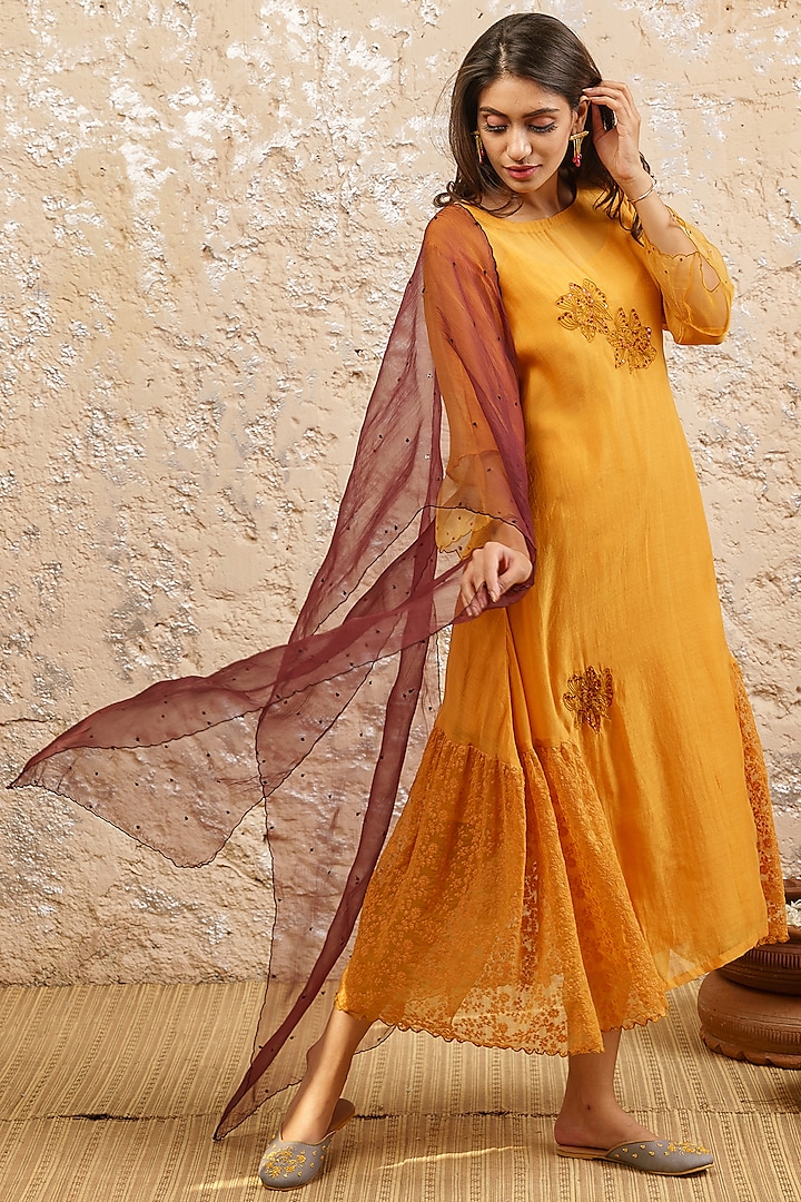 Mustard Embroidered Kurta Set by Naaz by noor