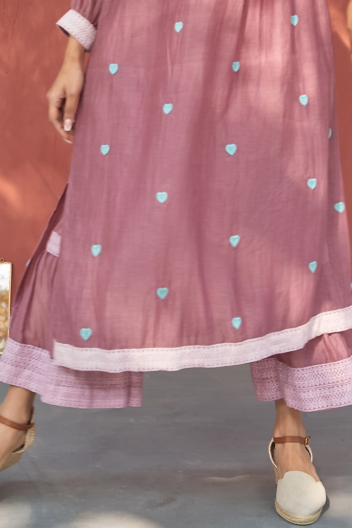 Lavender Cotton & Chanderi Kurta Set by Naaz by noor at Pernia's Pop Up Shop