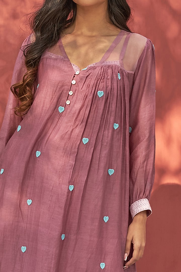 Lavender Cotton & Chanderi Kurta Set by Naaz by noor at Pernia's Pop Up Shop