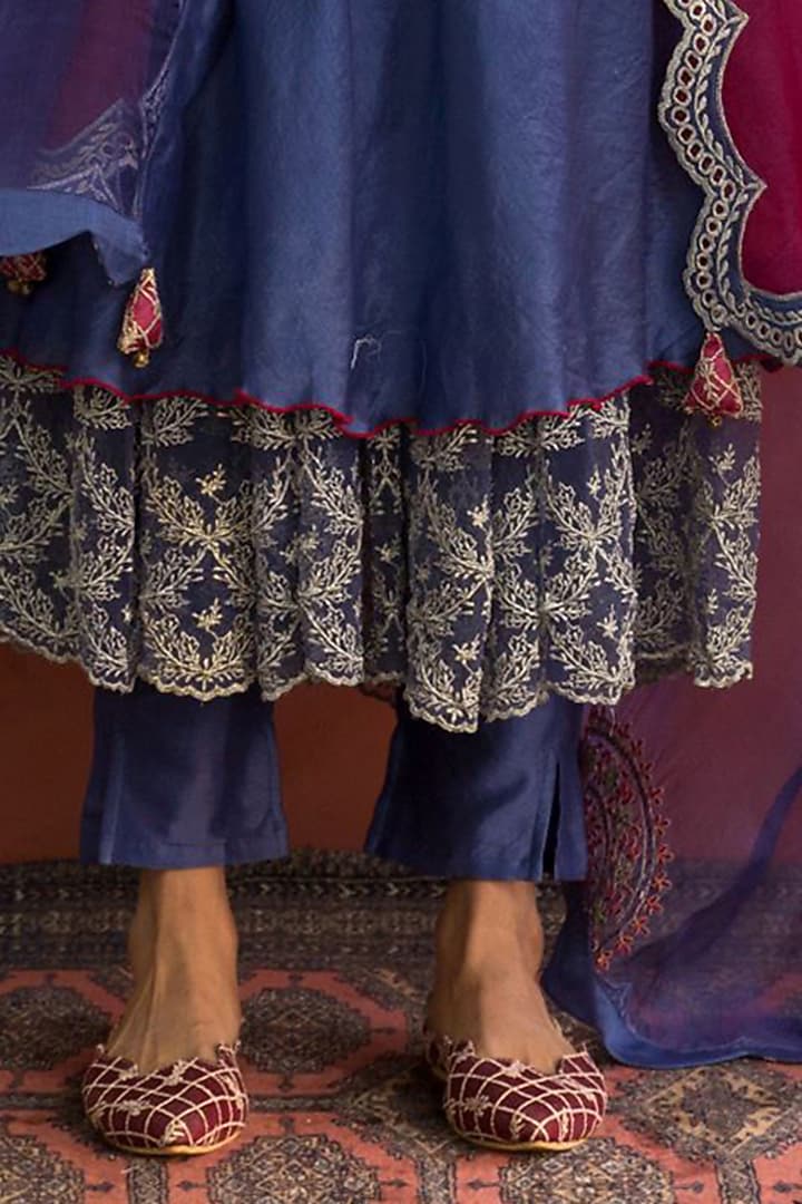 Cobalt Blue Hand Embroidered Kurta Set by Naaz by noor at Pernia's Pop Up Shop