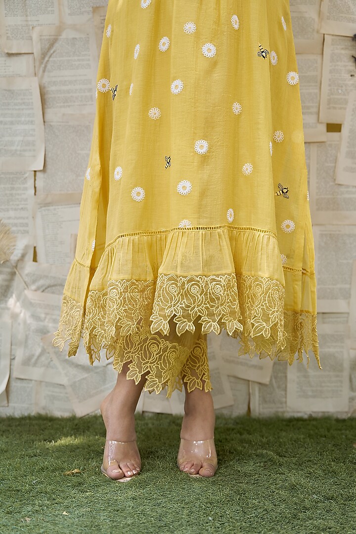 Yellow Cotton & Chanderi Lace Embroidered Kurta Set by Naaz by noor at Pernia's Pop Up Shop
