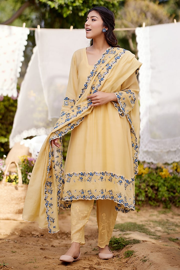 Lemon Fine Cotton Chanderi Embroidered Kurta Set by Naaz by noor at Pernia's Pop Up Shop