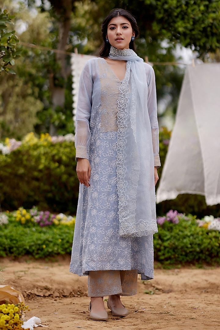 Blue Fine Cotton Chanderi Thread Embroidered Kurta Set by Naaz by noor at Pernia's Pop Up Shop