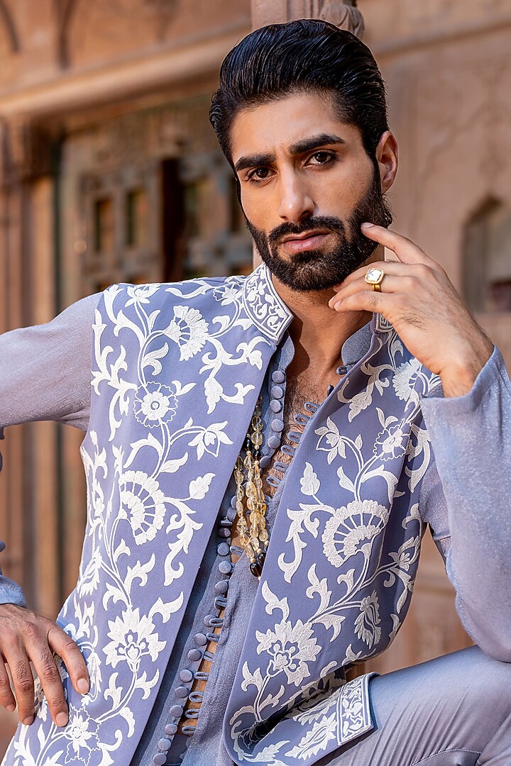 Grey Chanderi Lachka Embroidered Bundi Jacket Set by NAFS at Pernia's Pop Up Shop