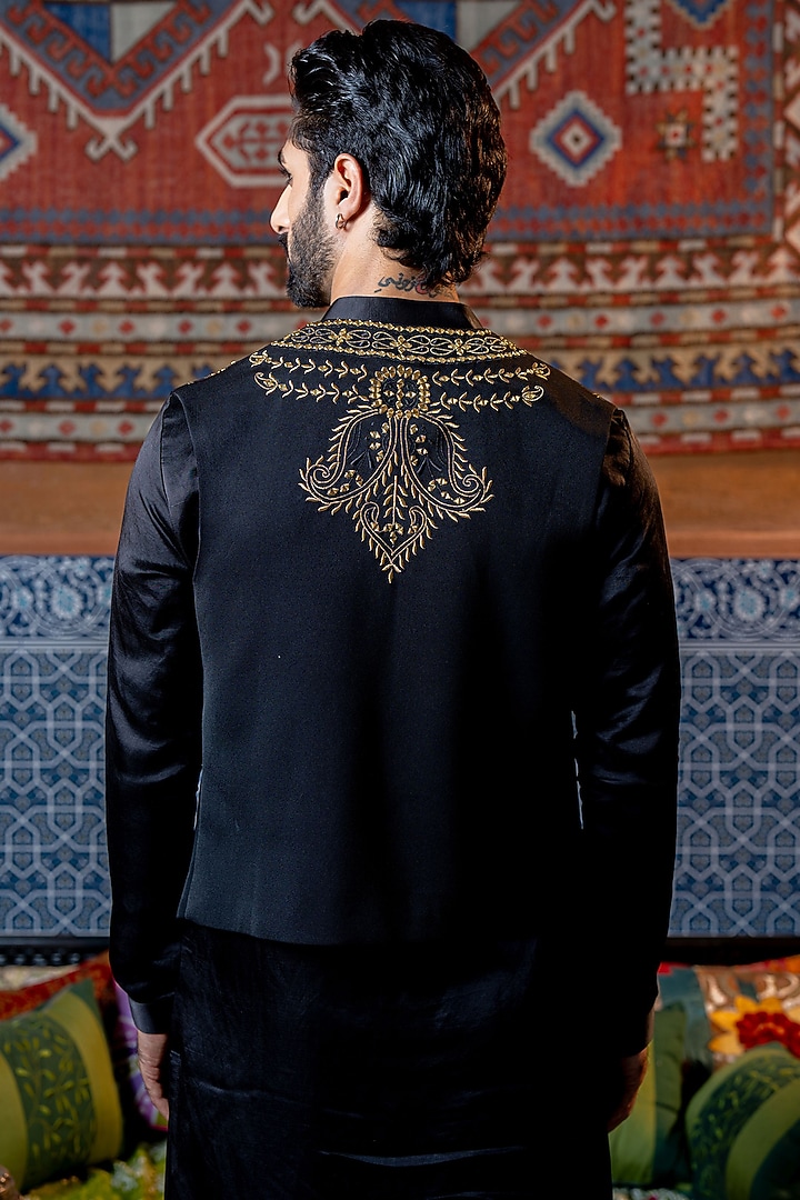 Black Lachka & Tussar Silk Embroidered Koti Set by NAFS at Pernia's Pop Up Shop