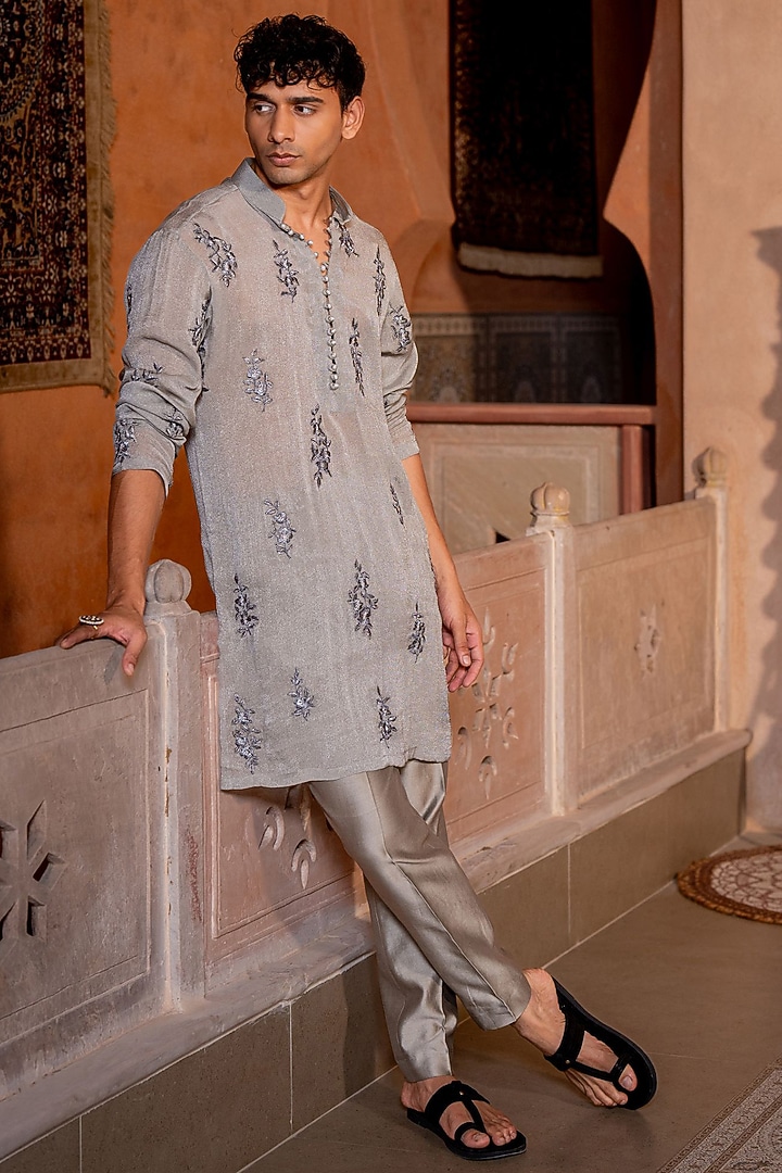 Grey Chanderi & Shimmer Fabric Embroidered Kurta Set by NAFS at Pernia's Pop Up Shop