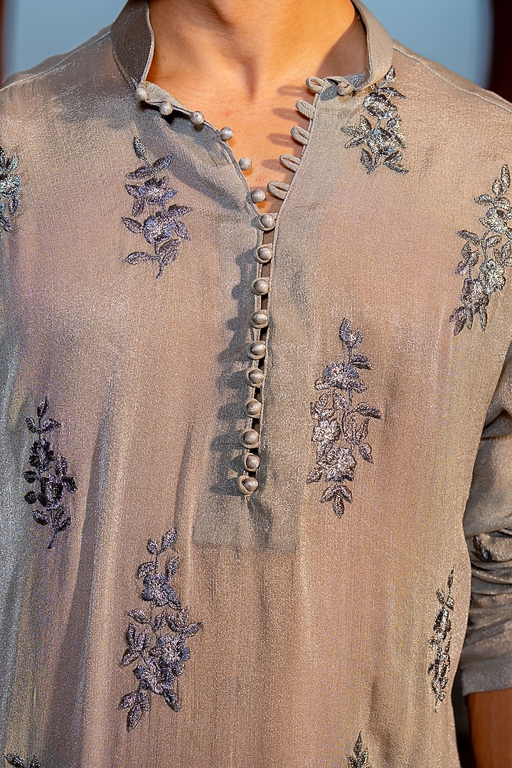 Grey Chanderi & Shimmer Fabric Embroidered Kurta Set by NAFS at Pernia's Pop Up Shop
