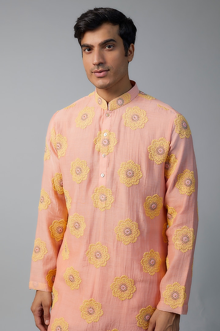 Peach Chanderi Floral Embroidered Kurta Set by NAFS at Pernia's Pop Up Shop