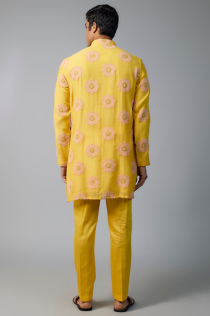 Yellow Chanderi Floral Embroidered Kurta Set by NAFS at Pernia's Pop Up Shop